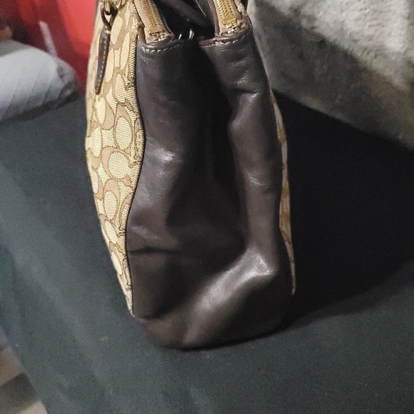 Coach Signature Christie Carryall Tote Shoulder Bag F36721 - Picture 10 of 17